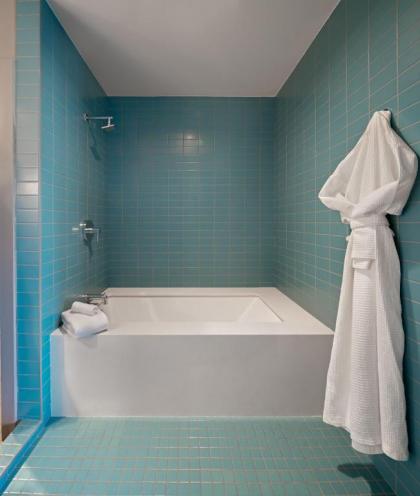 The Ruby Hotel - image 3