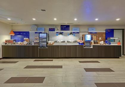 Holiday Inn Express & Suites Austin - Round Rock - image 13