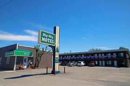Big Sky Motel