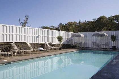 Holiday Inn Express & Suites Charlottesville - Ruckersville an IHG Hotel - image 4