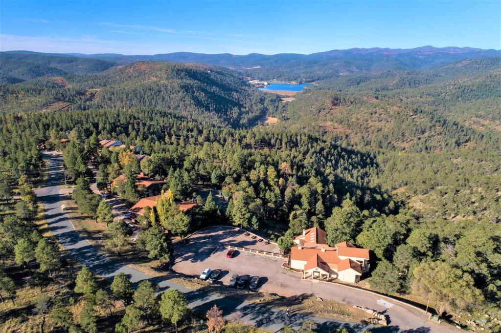 High Sierra Condominiums - image 5
