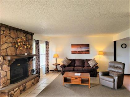 High Sierra Condominiums - image 11