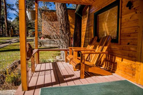 Ruidoso Lodge Cabins # 3 - image 2
