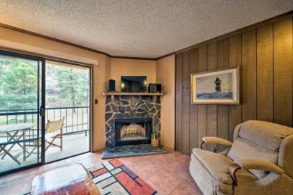Cozy Ruidoso Condo by Grindstone Lake and Skiing Ruidoso