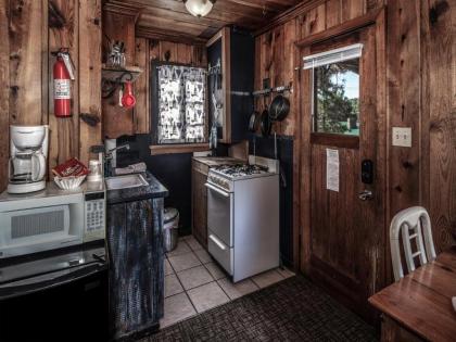 Apache Village 4 King Studio Midtown Sleeps 2 - image 6
