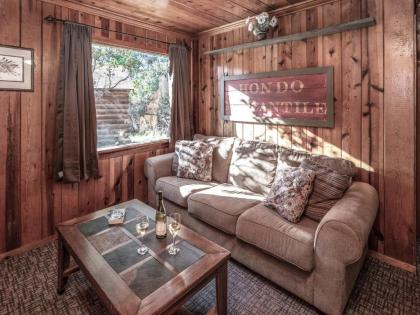Destiny Cabin 2 Bedrooms Fireplace midtown Sleeps 7 New Mexico