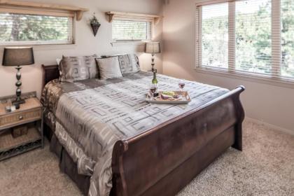 El Tigre 1 Bedroom Sleeps 3 Pets Welcome Flat Screen TV Fenced Yard - image 10