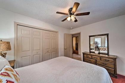 Ruidoso Home with Private Wet Bar and Pool Table - image 16