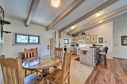 Townhome in Ruidoso with Foosball and Pool Table - image 6