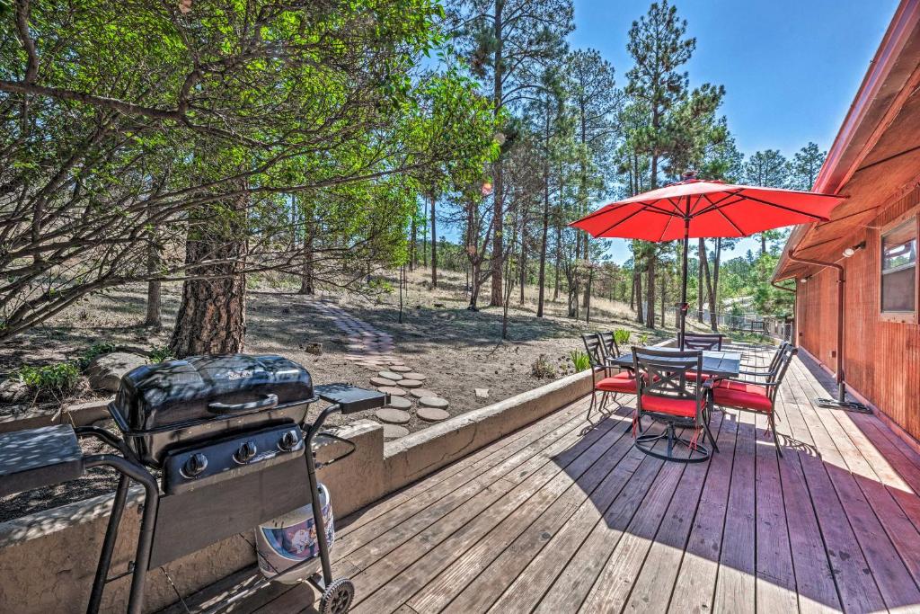 Wooded Ruidoso Hideaway with Deck Ski Hike and Golf! - image 6