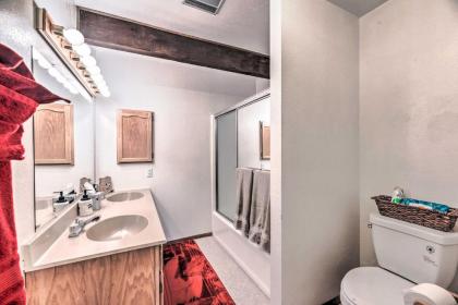 Ruidoso Condo with Tri-Level Deck 1 Mi to Dtwn - image 18