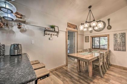 Cozy Cabin with Deck 4 Mi to Downtown Ruidoso! - image 6