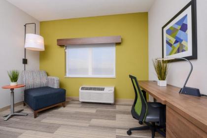Holiday Inn Express & Suites - Ruskin an IHG Hotel - image 13