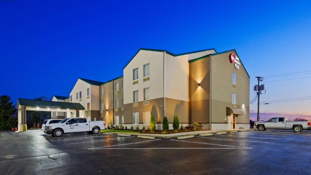 Best Western Plus Russellville Hotel & Suites - main image