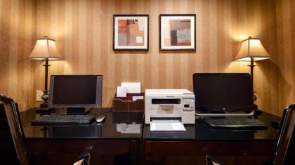 Best Western Plus Russellville Hotel & Suites - image 14
