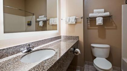 Best Western Plus Russellville Hotel & Suites - image 7