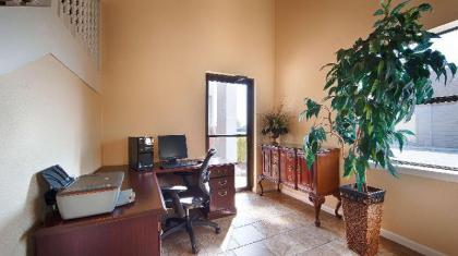 Best Western Inn - image 10