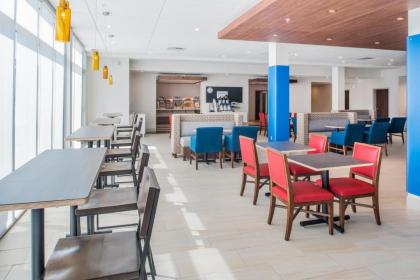 Holiday Inn Express & Suites Ruston an IHG Hotel - image 12