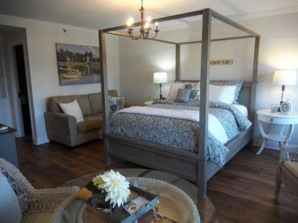 Harbor House Inn - image 12