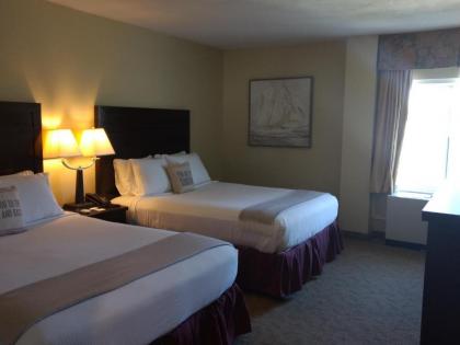 Harbor House Inn - image 8