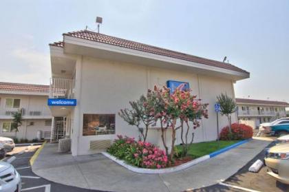 Motel 6-Sacramento CA - Old Sacramento North - image 2