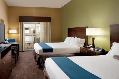 Holiday Inn Express Hotel & Suites Saginaw an IHG Hotel - image 12