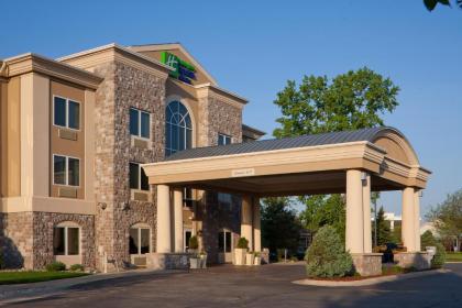 Holiday Inn Express Hotel & Suites Saginaw an IHG Hotel - image 20