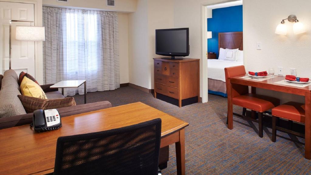 Residence Inn by Marriott Saginaw - image 4