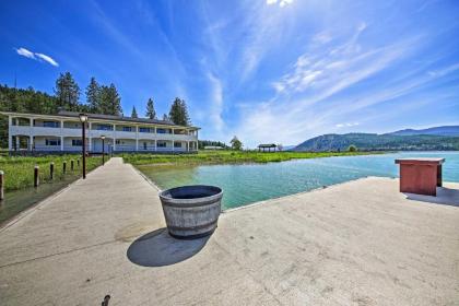 Massive Grand Getaway on Pend Oreille River!