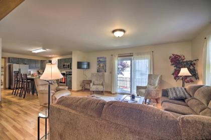 Lake Champlain Home with Decks Kayaks and More - image 3