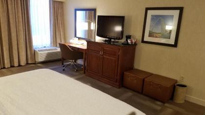 Hampton Inn St. Louis-Airport - image 12