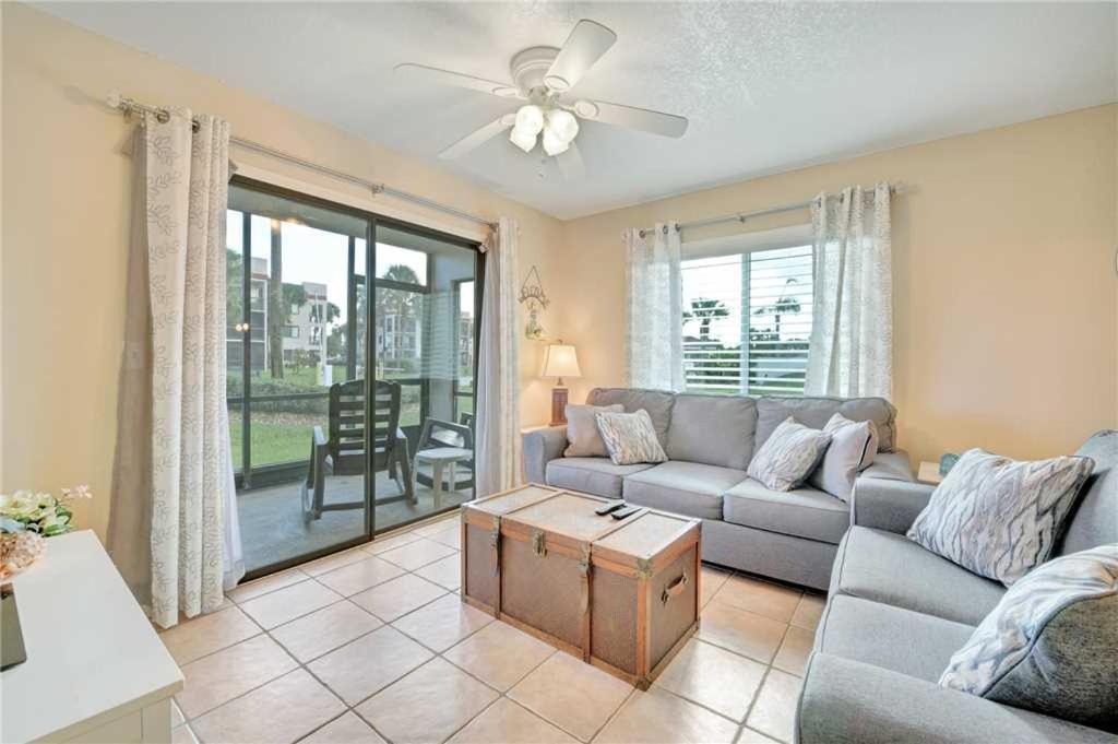 Ocean Village Club N14 1 Bedroom Sleeps 4 Heated Pool Pet Friendly WiFi - main image