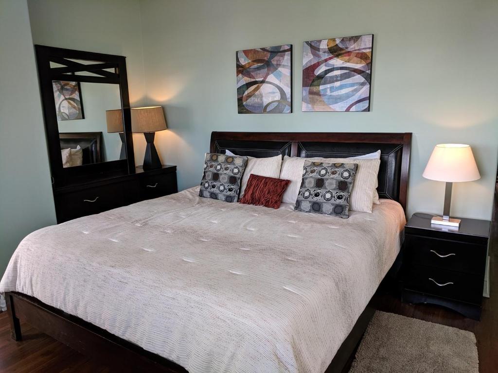 Inn at Camachee Harbor View Suite 29 - image 5
