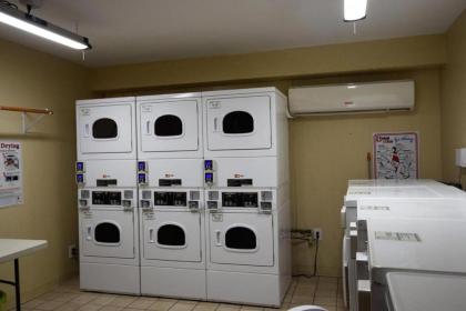 Creston House 5A - image 3