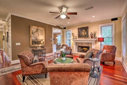 Cozy Home with Porch 1 Block to Vilano Beach! in St Augustine