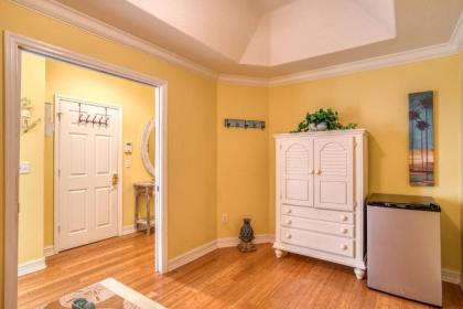 Mermaid Beach House - image 12