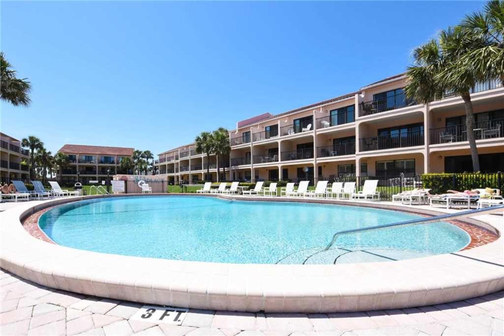 Sea Place 14158 2 Bedrooms Ground Floor Pool Tennis Sleeps 6 WiFi - image 2