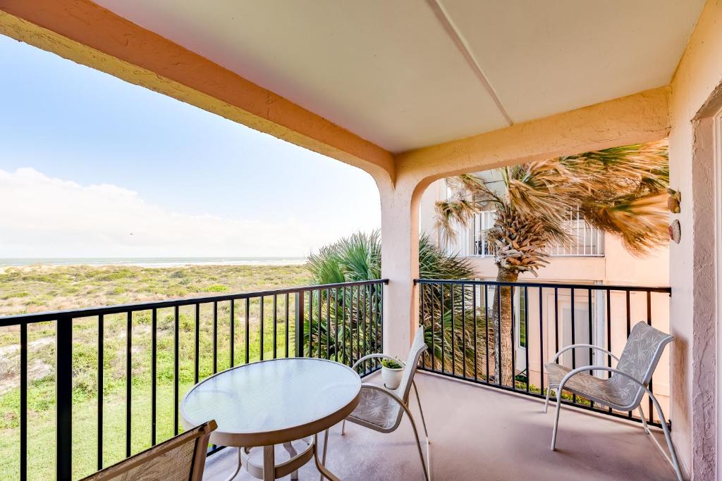 New! Sea Place Paradise 15278 2 BR/2.5 Bath Oceanfront End Unit Sleeps 6 2 Balconies - image 6