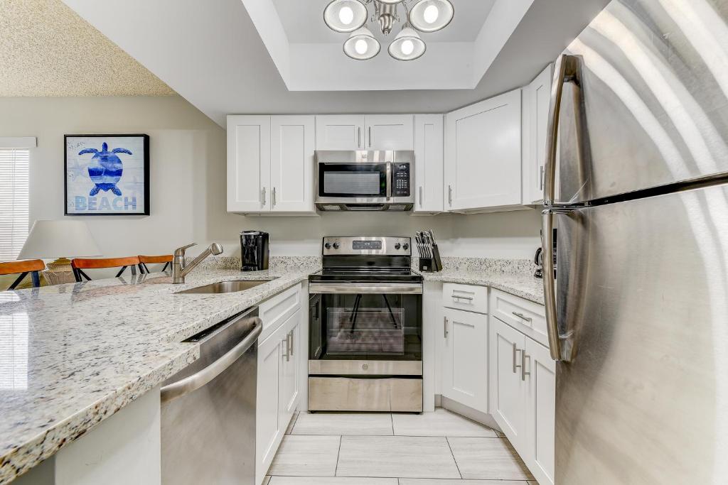 Ocean Village Club B14 1 BR Ground Floor Lanai Sleeps 4 WiFi - image 5
