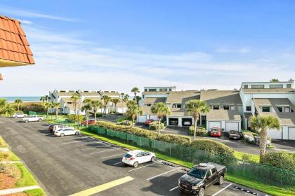 Unit 3306 - Ocean & Racquet Club