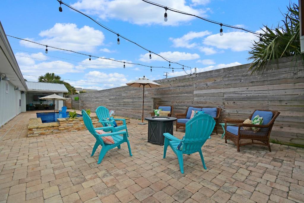 Paradise Packs A Punch! Beachside Home with Heated Pool Outdoor Lounge Steps from Beach Access - main image