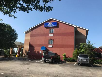 Americas Best Value Inn and Suites Saint Charles - image 7