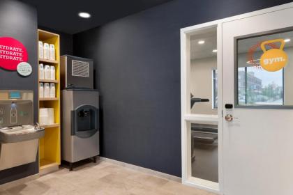 Tru by Hilton St. Charles St. Louis - image 14