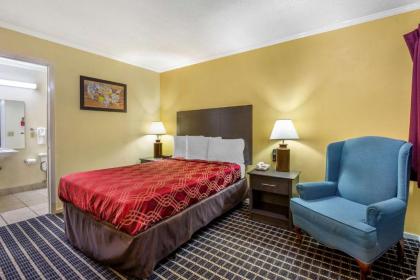Econo Lodge Saint George - image 15