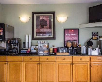 Econo Lodge Saint George - image 4
