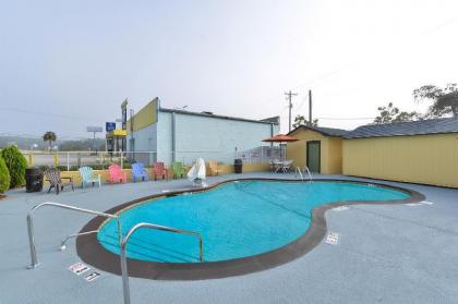 Americas Best Value Inn Saint George - image 9