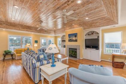 Bahia Mar on Fripp Island - image 1
