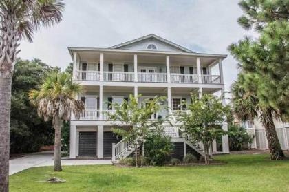 778 Marlin Drive - Six Bedroom House