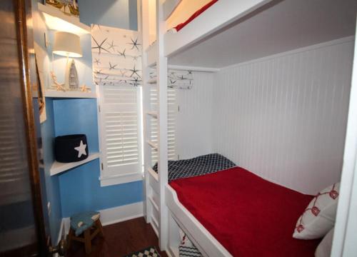 813 Bonito Road - Five Bedroom House - image 5