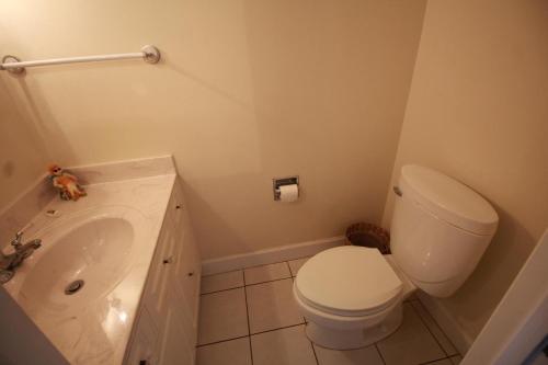 425 Ocean Point Lane - image 2